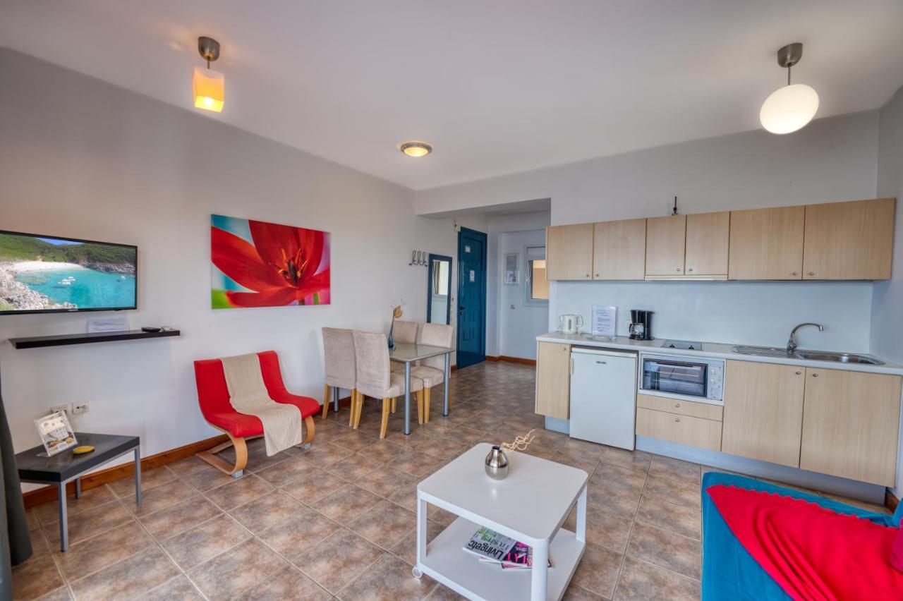 Glyfa Corfu Apartments Барбати Экстерьер фото