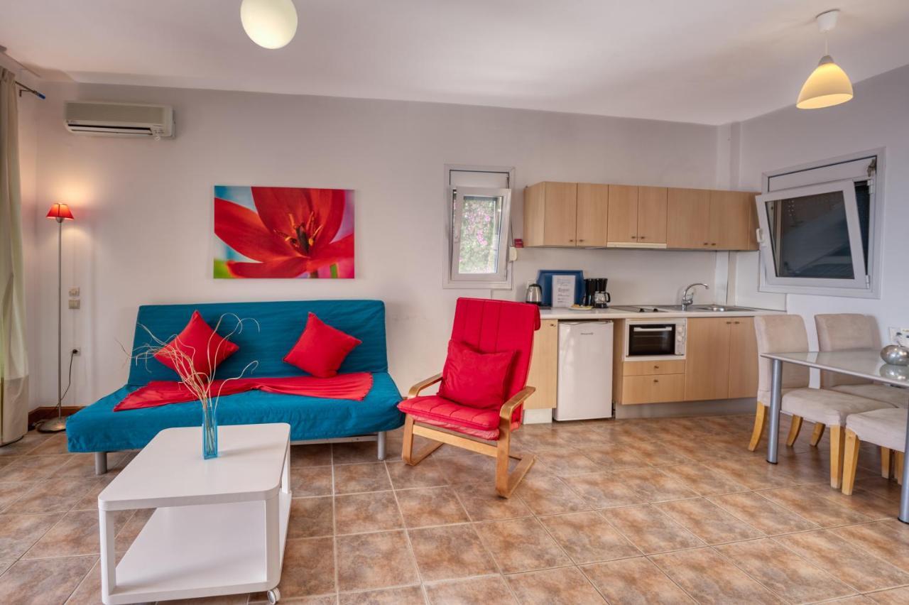 Glyfa Corfu Apartments Барбати Экстерьер фото